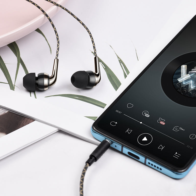 Hoco. M71 Auriculares Universales Con Micrófono