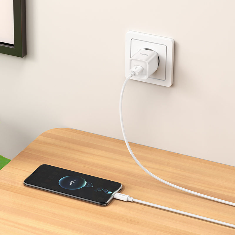 Hoco. C145A Cargador de Pared USB-A 18 W QC3.0 con Cable Micro-USB