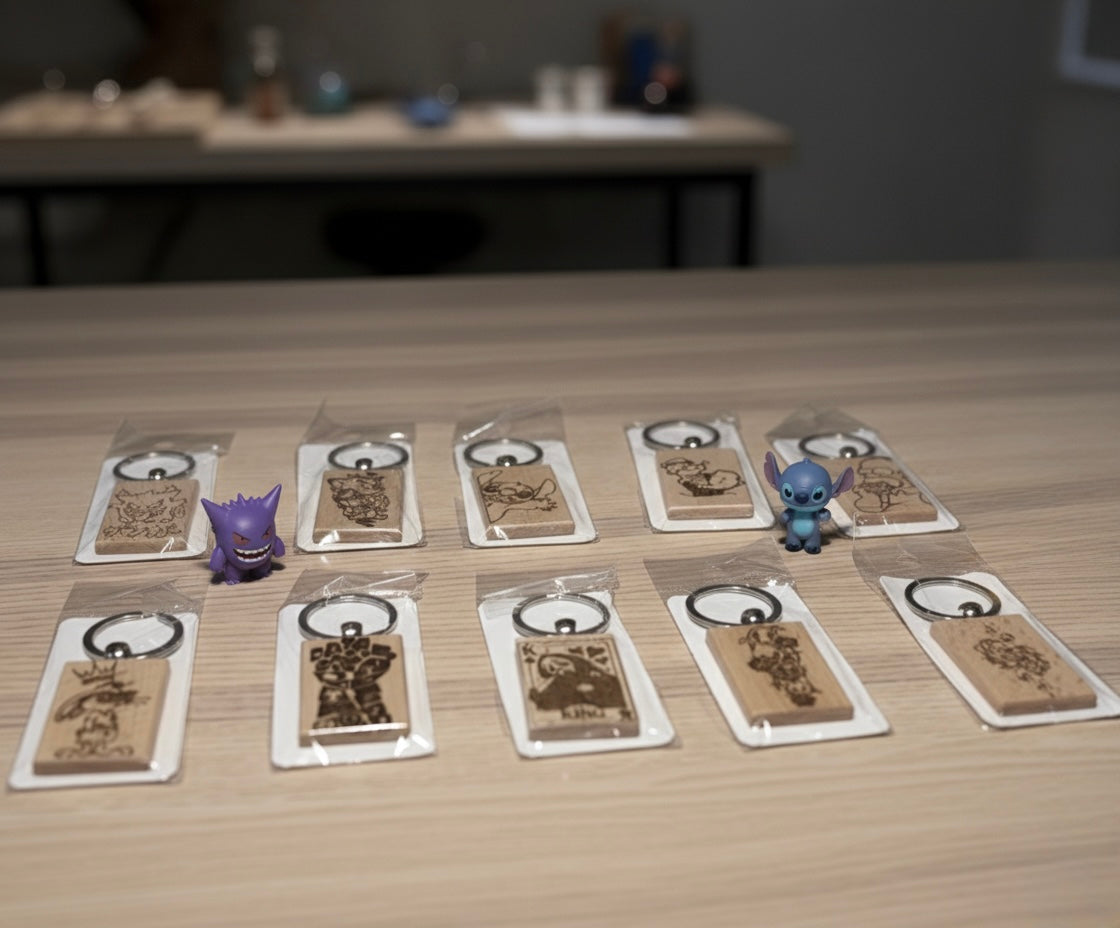 Llaveros Madera - HH Studios