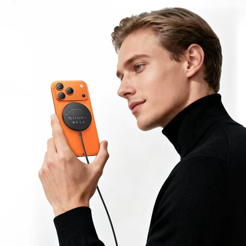 Hoco. BQ41 Cargador Inalámbrico 3 en 1 Magnético – Móvil, Apple Watch y AirPods